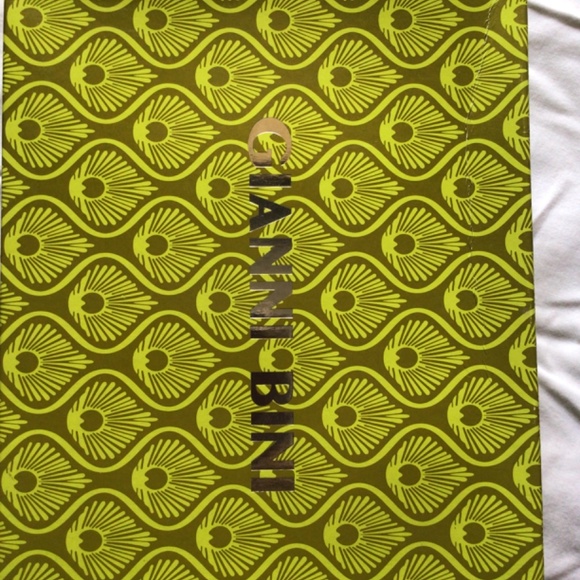 Brand new with box Gianni Bini camo combat green 7M - Picture 5 of 6